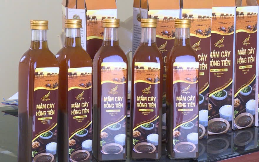 Mắm cáy Hồng Tiến OCOP 4 sao sẵn sàng cho thị trường Tết